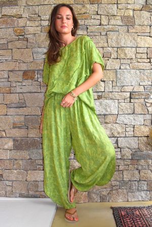 Lalli Damask Asymmetric Panel Top Olive
